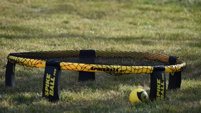 Is Spikeball A Professional Sport?
